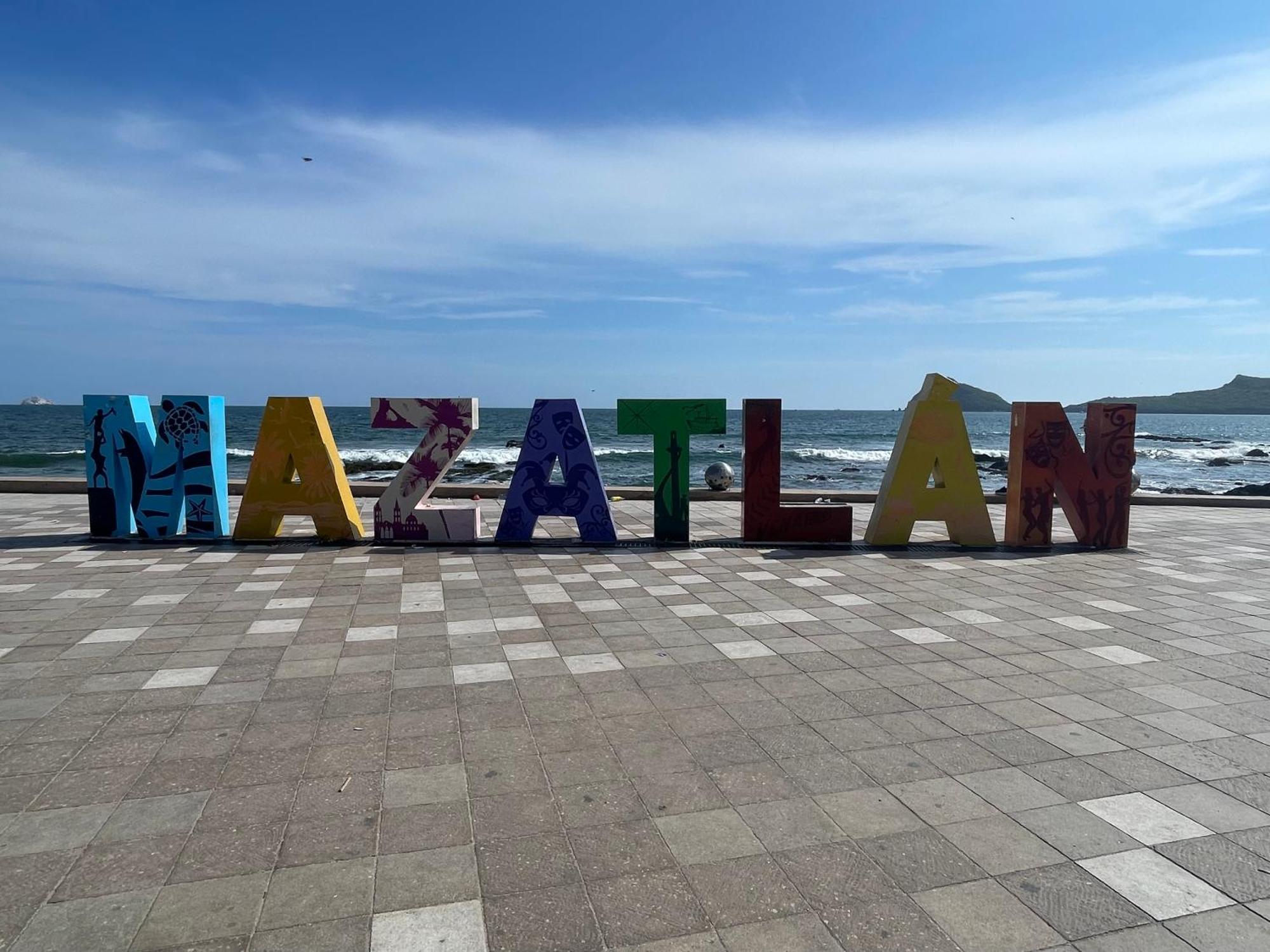 New & Comfy, 5 Star Area, Walk 2 Beach, Pool, Views, King Bed Mazatlan Bagian luar foto
